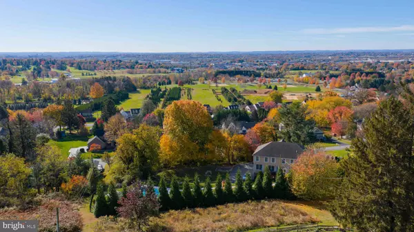 Lancaster, PA 17601,260 BLOSSOM HILL DR