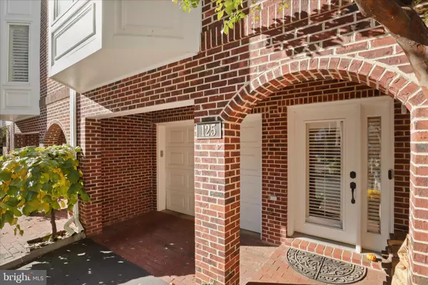 Leesburg, VA 20175,125 CHESTERFIELD PL