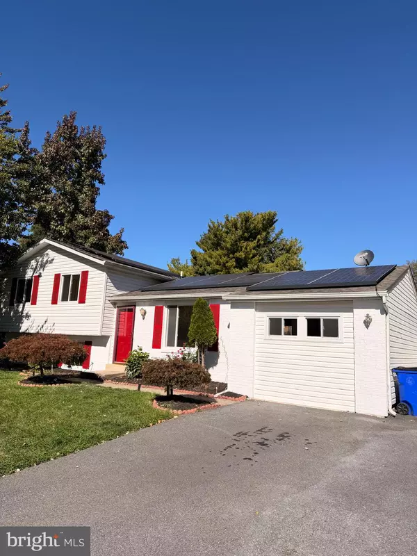 1816 ROCKY GLEN DR, Frederick, MD 21702