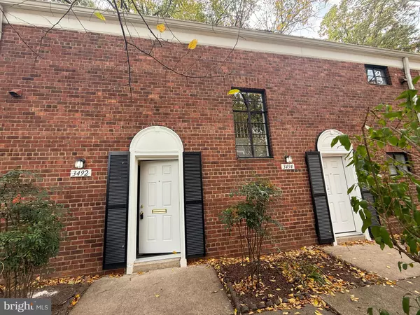 Alexandria, VA 22302,3492 MARTHA CUSTIS DR