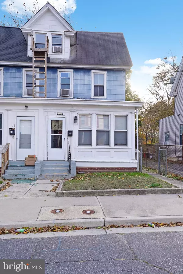 Penns Grove, NJ 08069,78 W HARMONY ST