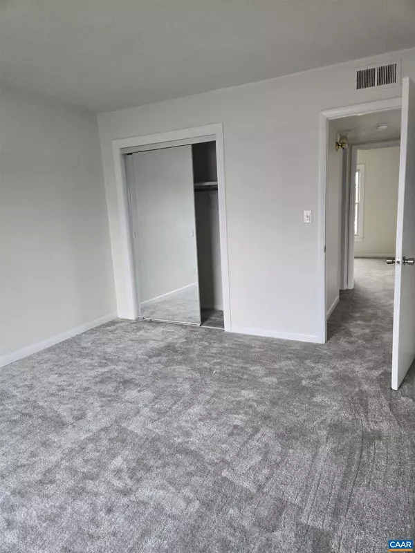 Waynesboro, VA 22980,1750 ROSSER AVE #44 BRANDON LADD CIRC