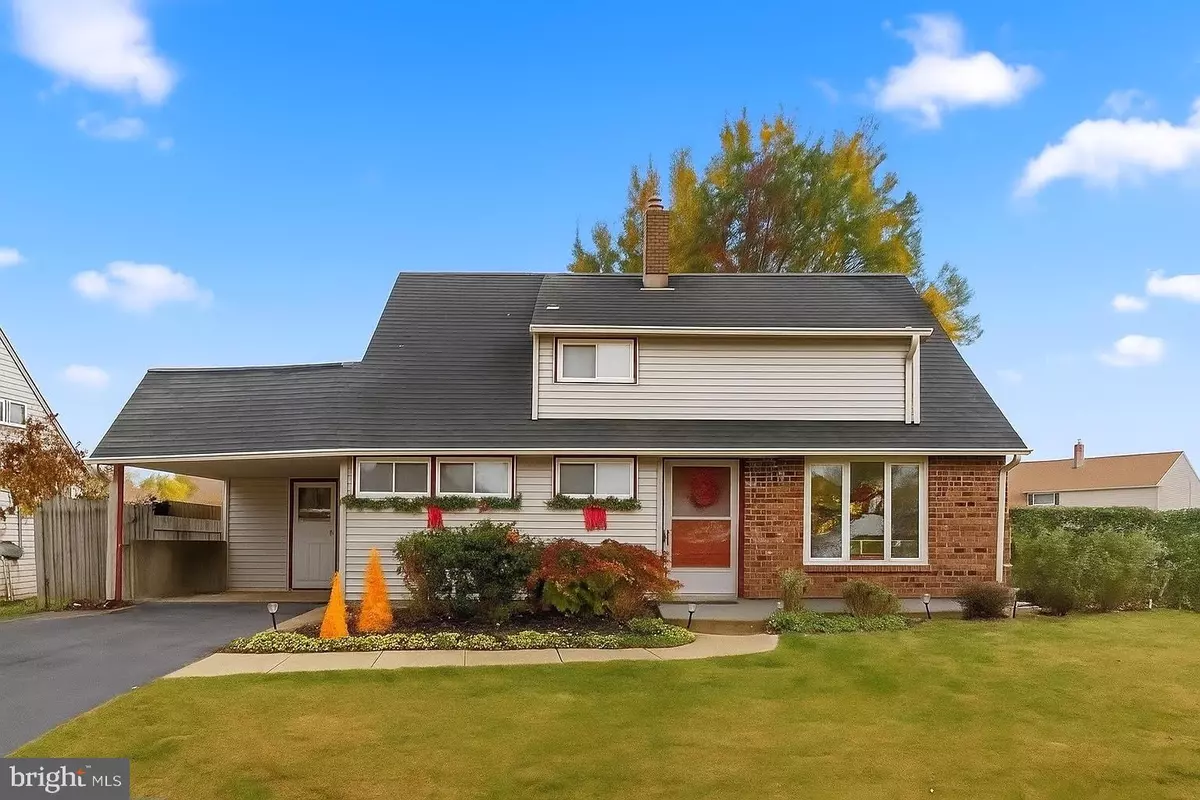 Levittown, PA 19057,289 GOLDENRIDGE DR