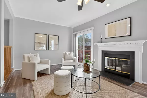 Ellicott City, MD 21043,7638 OLDFIELD LN