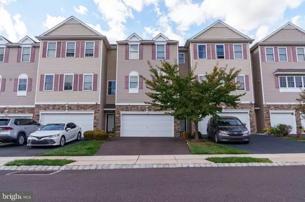 207 SADDLEBROOK DR, Bensalem, PA 19020