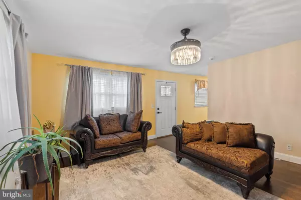 Ewing, NJ 08638,133 ROBBINS AVE