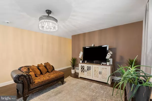 Ewing, NJ 08638,133 ROBBINS AVE