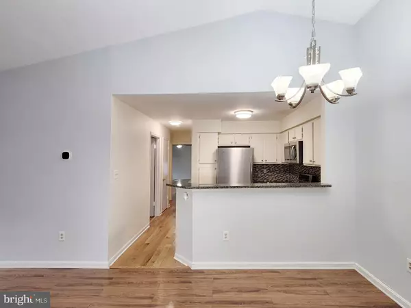 Alexandria, VA 22310,6923 VICTORIA DR #K