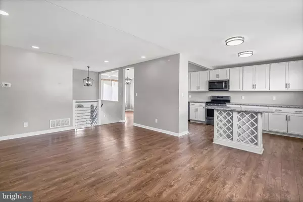 Glen Burnie, MD 21060,116 JUNIPER CT