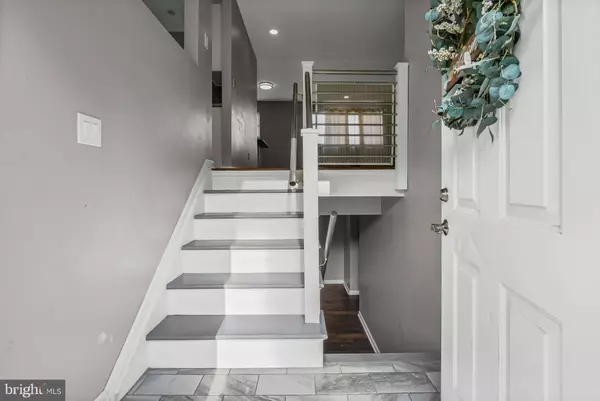 Glen Burnie, MD 21060,116 JUNIPER CT