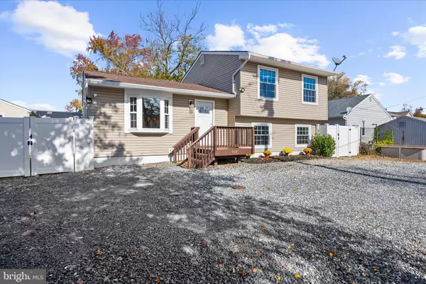 312 LONDONTOWN RD, Edgewater, MD 21037