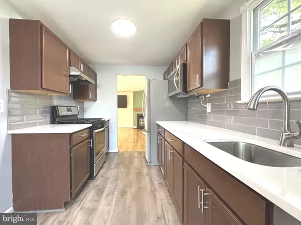 Centreville, VA 20120,5932 GRISBY HOUSE