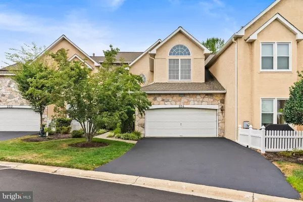 Blue Bell, PA 19422,234 WINGED FOOT DR