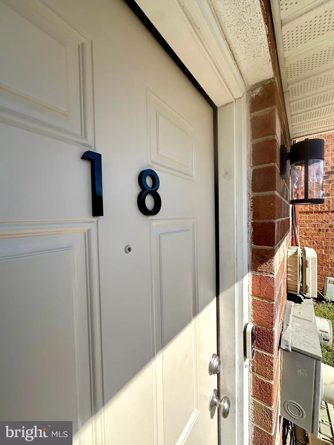 New Castle, DE 19720,18 DEEN ST