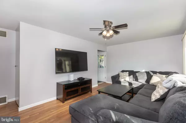 Reisterstown, MD 21136,318 BRYANSTONE RD