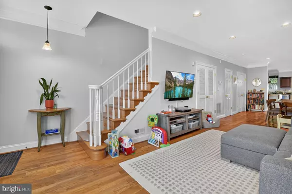 Washington, DC 20002,222 12TH PL NE