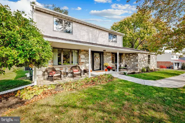 Huntingdon Valley, PA 19006,1011 MILKWEED RD