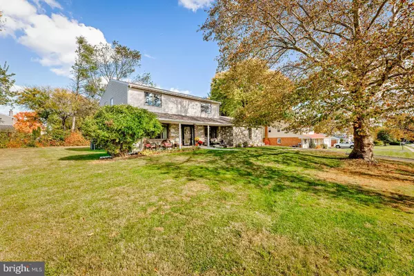 Huntingdon Valley, PA 19006,1011 MILKWEED RD