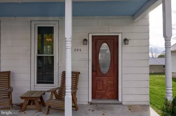 Terre Hill, PA 17581,205 E MAIN ST