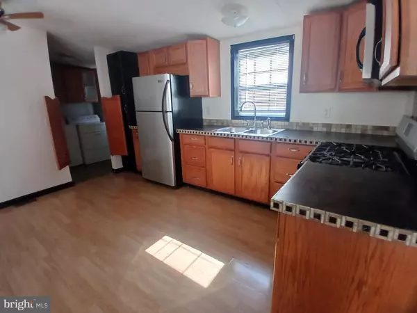 Middletown, PA 17057,71 LAKE DR