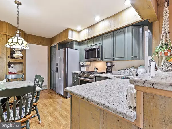 Southampton, PA 18966,1238 HIVIEW DR