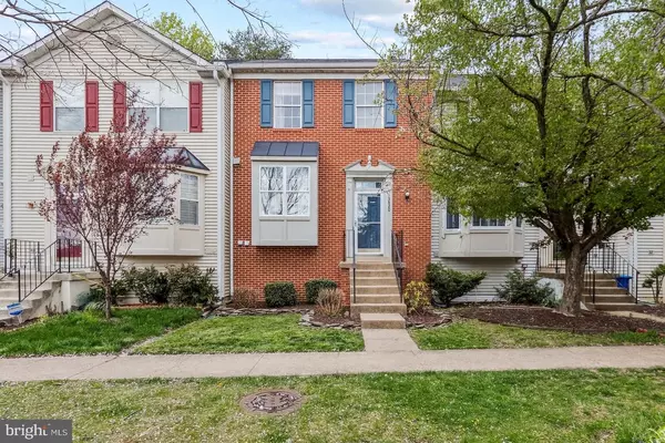 13820 RAMPANT LION CT, Centreville, VA 20120