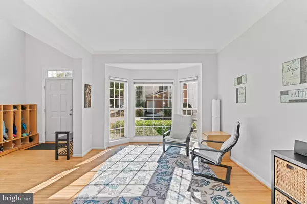 Lorton, VA 22079,9786 LORRAINE CAROL WAY