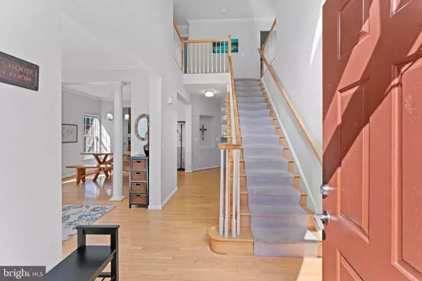 Lorton, VA 22079,9786 LORRAINE CAROL WAY