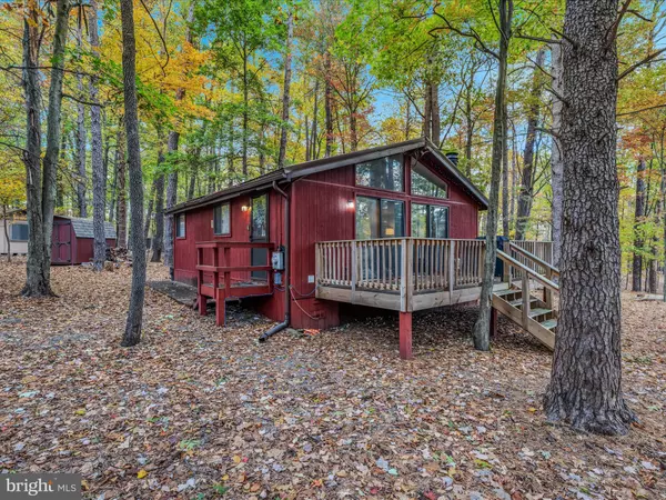 Hedgesville, WV 25427,119 ALGONQUIN TRL