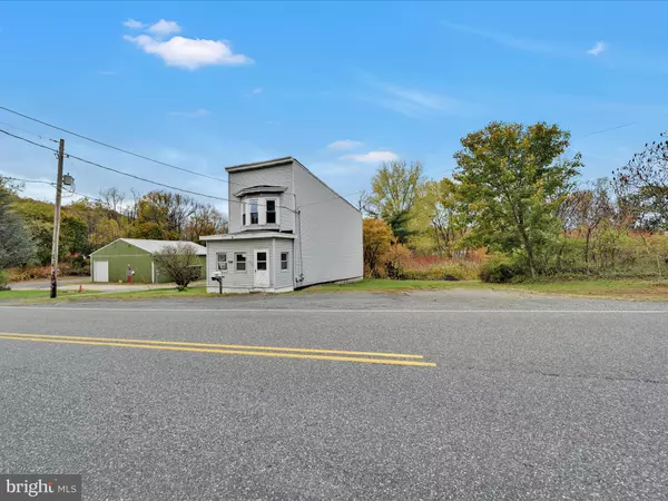 Pottsville, PA 17901,665 PORT CARBON ST CLAIR HWY