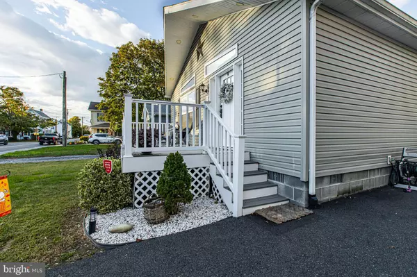 Kenton, DE 19955,108 W COMMERCE