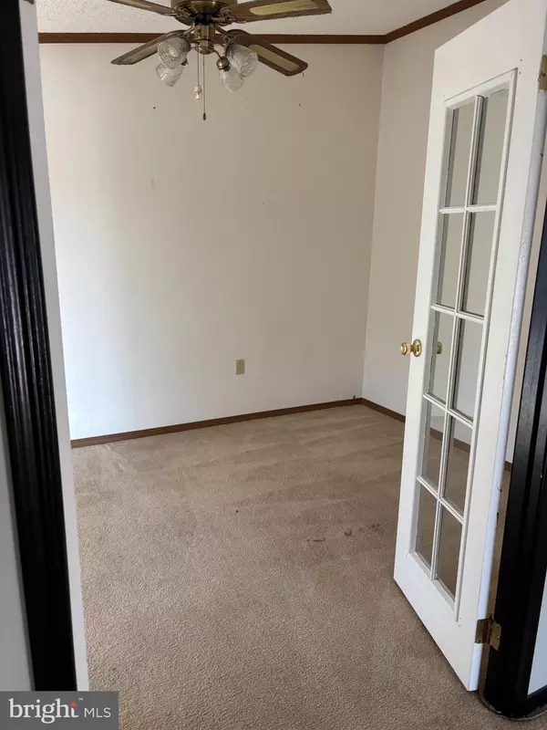 Wilmington, DE 19808,27 LEE DR #621