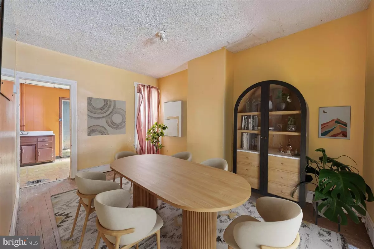 Philadelphia, PA 19151,6033 KERSHAW ST