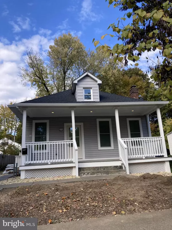 Mount Rainier, MD 20712,3002 BUNKER HILL RD