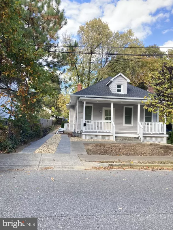 3002 BUNKER HILL RD, Mount Rainier, MD 20712