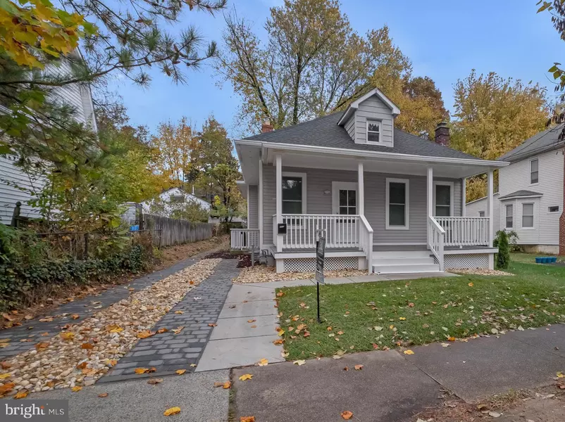 3002 BUNKER HILL RD, Mount Rainier, MD 20712