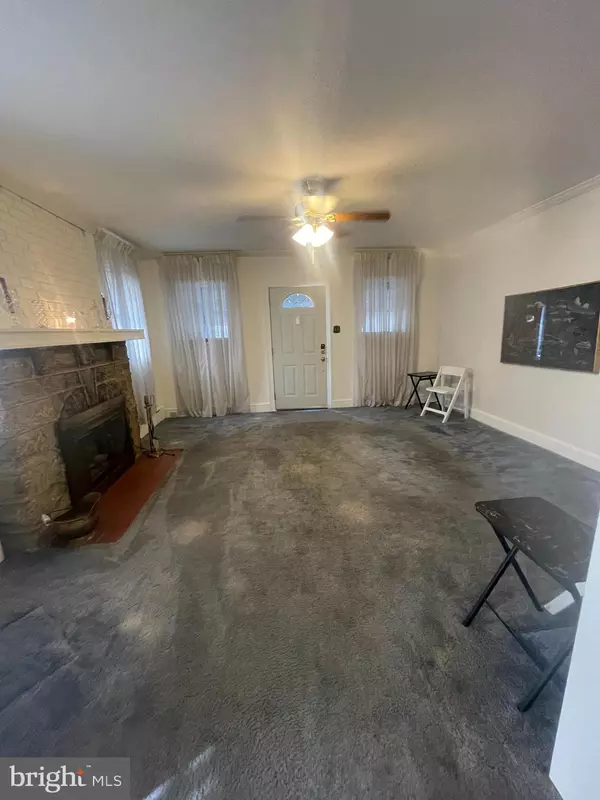 Drexel Hill, PA 19026,242 BURMONT RD