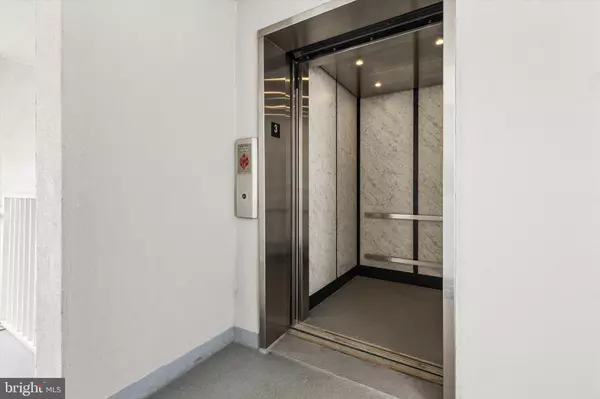 Ocean City, MD 21842,6 137TH ST #304