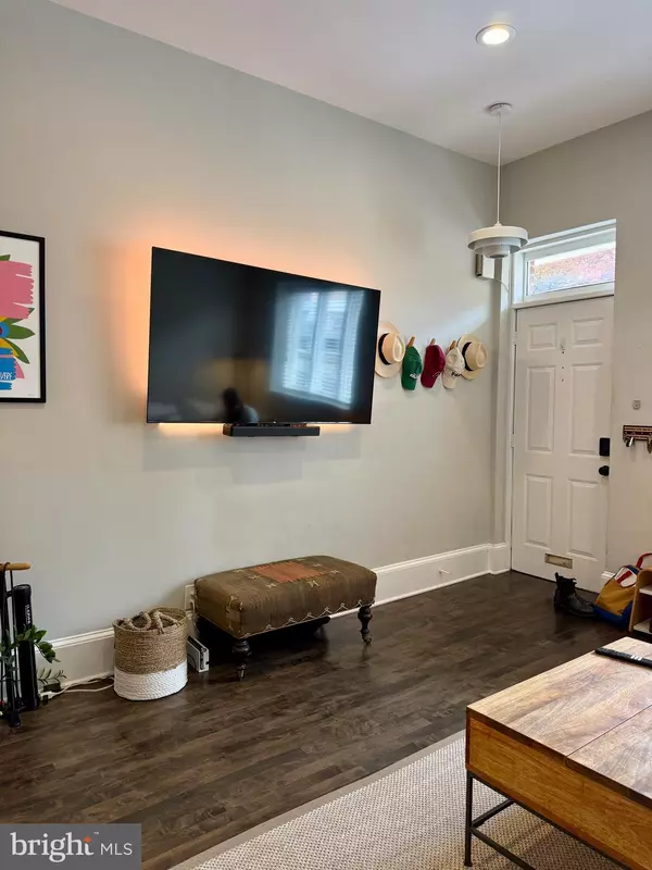 Philadelphia, PA 19147,529 S 7TH ST