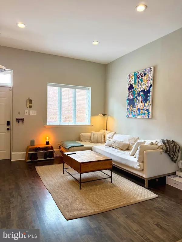 Philadelphia, PA 19147,529 S 7TH ST