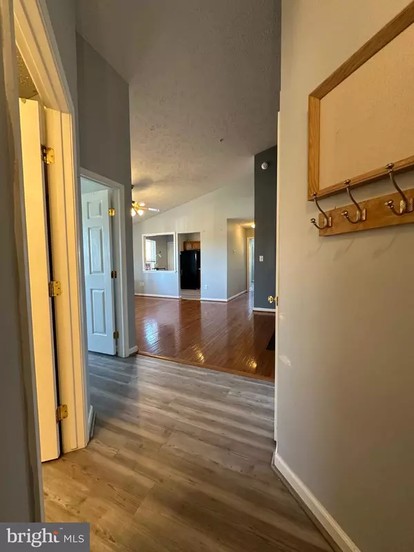 Odenton, MD 21113,691 WINDING STREAM WAY #301