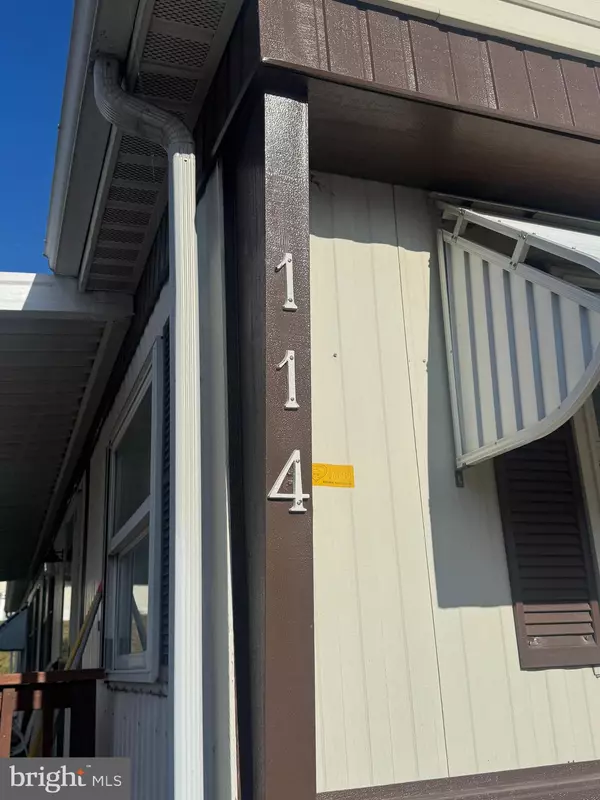 Manheim, PA 17545,114 RIDGEWOOD MNR