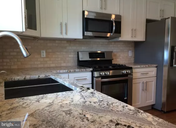 Philadelphia, PA 19128,7224 HILL RD