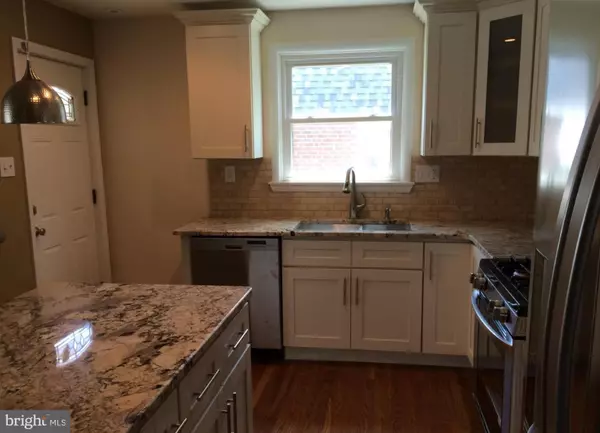 Philadelphia, PA 19128,7224 HILL RD