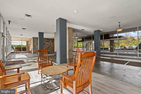 Falls Church, VA 22041,3245 RIO DR #714