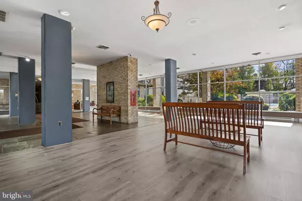 Falls Church, VA 22041,3245 RIO DR #714