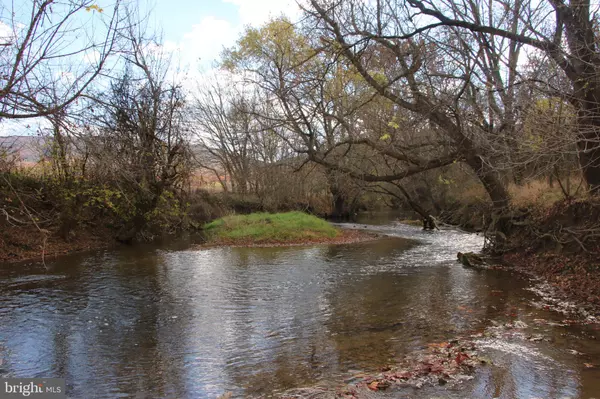 New Market, VA 22844,499 E LEE HWY