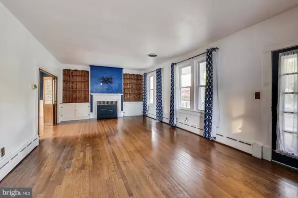 Gaithersburg, MD 20877,19 MARYLAND AVE