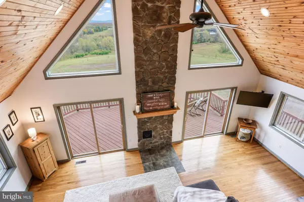 Strasburg, VA 22641,384 LINDAMOOD LN