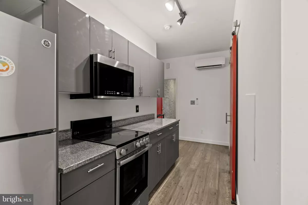 Philadelphia, PA 19143,1041 S PAXON ST #UNIT 1